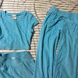 Blue Smiley Face Lounge Set from Aerie size XS